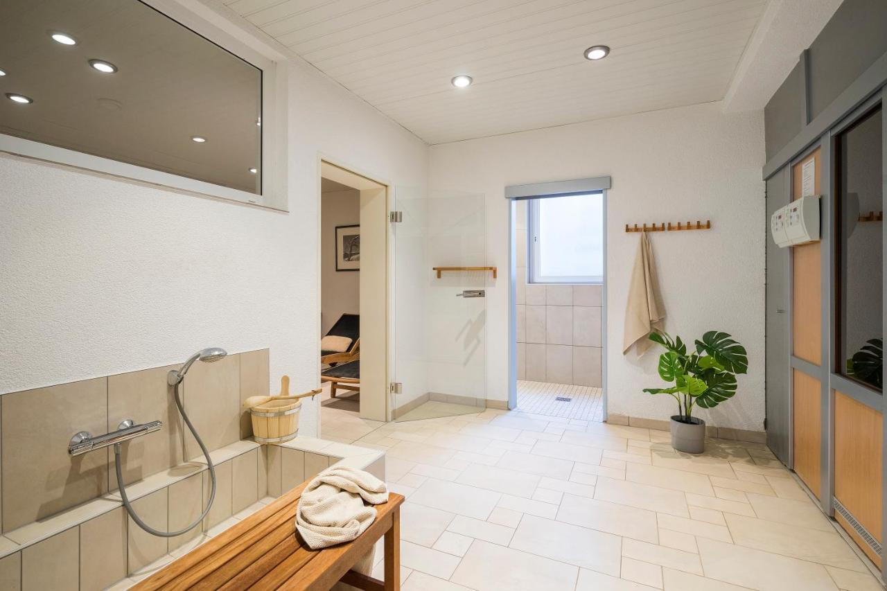 Strandleben 07 - Max Pechstein Apartman Ahrenshoop Kültér fotó